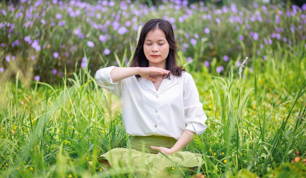 Yoga for Better Posture at Your Desk